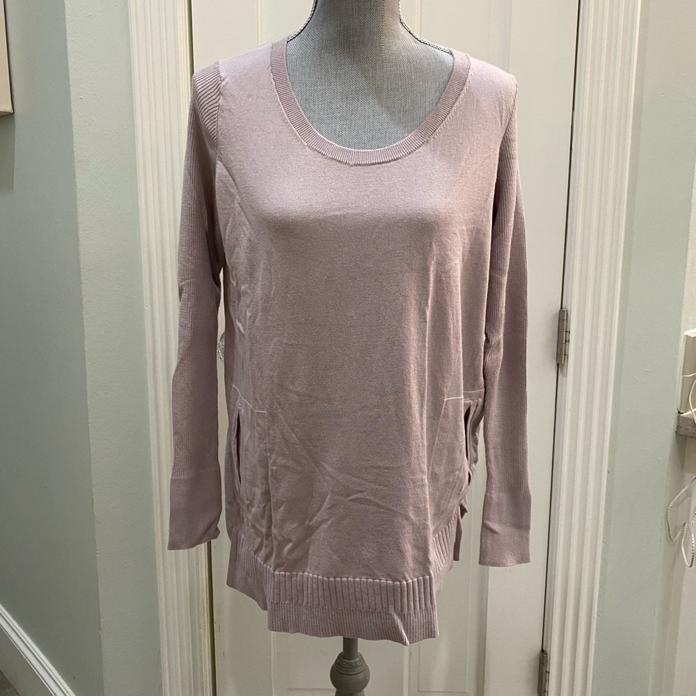 Victoria’s Secret Lavender Tunic Sweater W Pockets